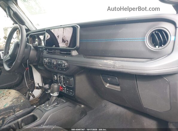 1C4RJXR67RW240984 2024 JEEP WRANGLER Белый Вид салона спереди