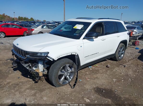 1C4RJYB62RC681102 2024 JEEP GRAND CHEROKEE 4XE White Передня ліва чверть