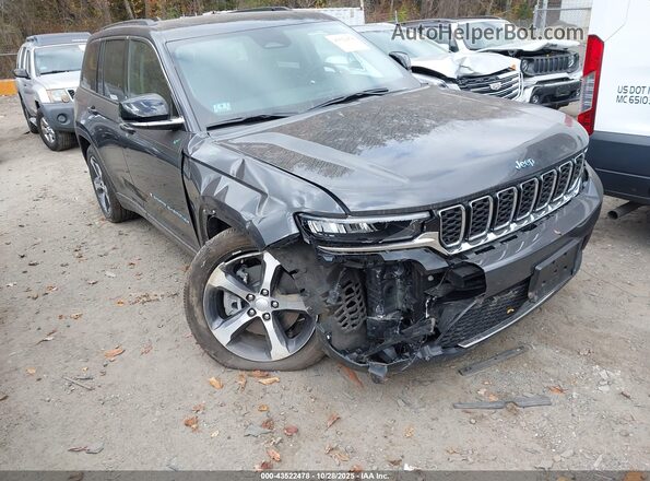 1C4RJYB65PC588992 2023 JEEP GRAND CHEROKEE 4XE Gray Widok z przodu