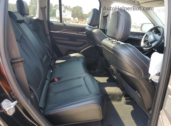 1C4RJYB65PC626141 2023 JEEP GRAND Black უკანა სალონის ხედი