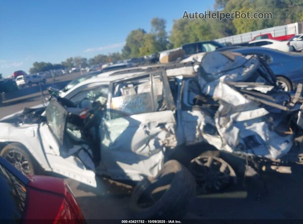1C4RJYB68P8905697 2023 JEEP GRAND CHEROKEE 4XE Белый Вид задней части салона
