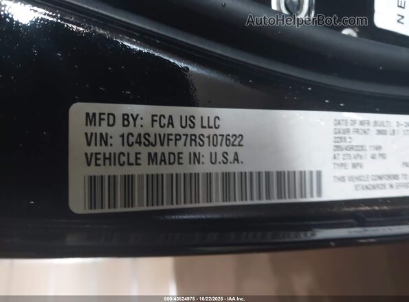 1C4SJVFP7RS107622 2024 JEEP GRAND WAGONEER Black Vista del compartimento del motor