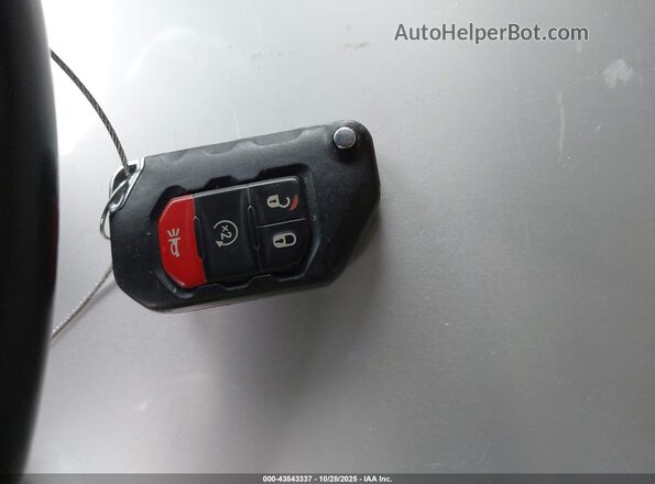1C6HJTAG0LL109811 2020 JEEP GLADIATOR Black Առջևի վահանակի տեսք