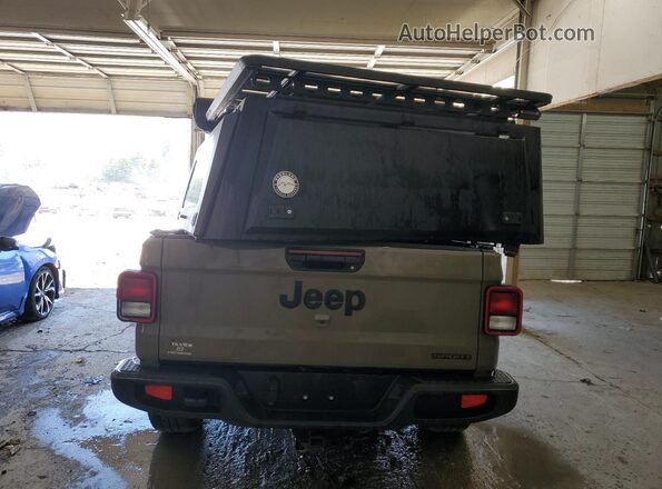1C6HJTAG5LL206633 2020 JEEP GLADIATOR Желто-коричневый Вид сзади