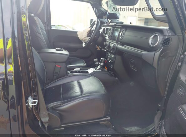1C6HJTFGXLL139925 2020 JEEP GLADIATOR Black წინა სალონის ხედი
