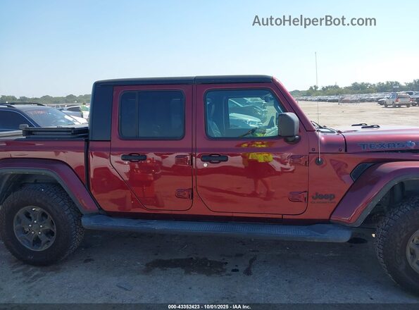 1C6JJTAM8ML603908 2021 JEEP GLADIATOR Maroon Vista interior trasera