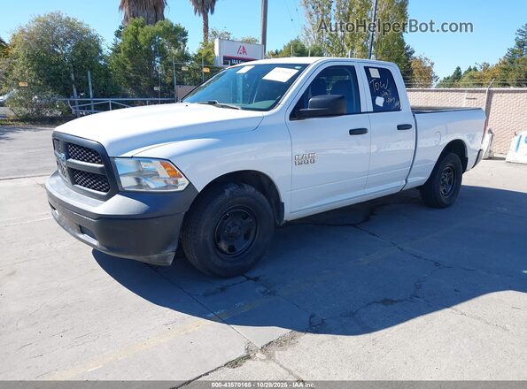 1C6RR6FG6HS622176 2017 RAM 1500 Белый Передняя левая четверть