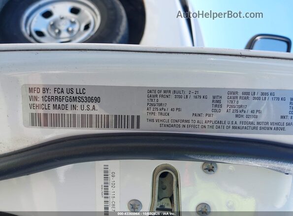 1C6RR6FG6MS530690 2021 RAM 1500 CLASSIC Белый Вид подкапотного пространства