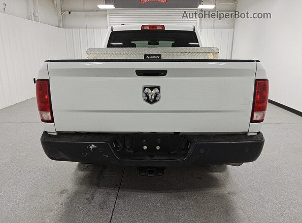 1C6RR6FG8JS303576 2018 RAM 1500 White 