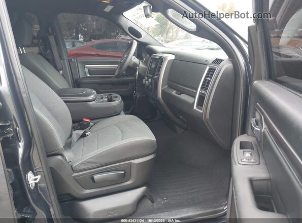 1C6RR6GGXMS526933 2021 RAM 1500 CLASSIC Gray Սալոնի դիմացի տեսք