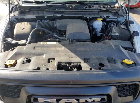 1C6RR6LG2RS156154 2024 RAM 1500 Белый Вид задней части салона