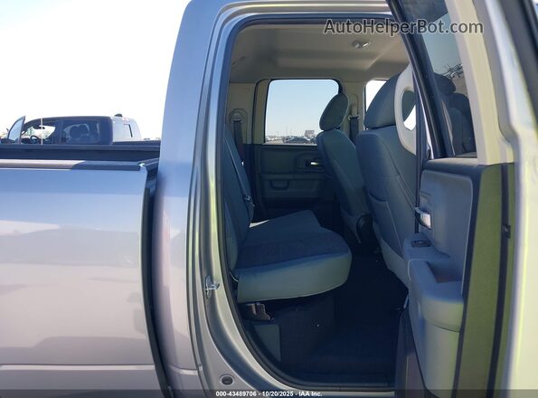 1C6RR7GT3LS100051 2020 RAM 1500 CLASSIC Silver Vista de la etiqueta del VIN