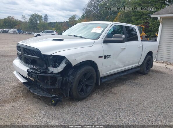 1C6RR7MT2JS122883 2018 RAM 1500 White 