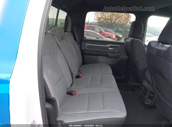 1C6RRFMG2MN617388 2021 RAM 1500 Blue Vista de la etiqueta del VIN