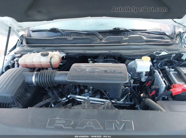 1C6SRECG0NN377322 2022 RAM 1500 Белый Вид сзади