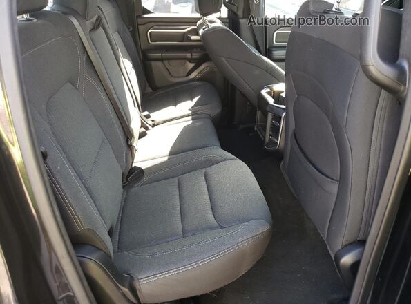 1C6SRFBT6LN217463 2020 RAM 1500 Black უკანა სავარძლების ხედი