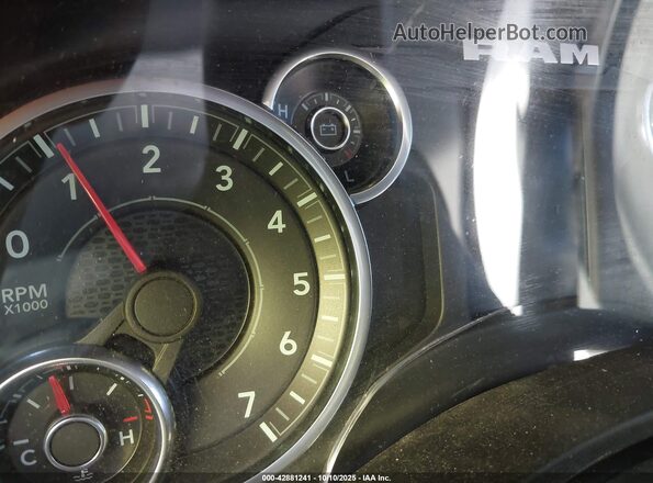 1C6SRFCT5NN447397 2022 RAM 1500 Silver Vista interior de 360 grados