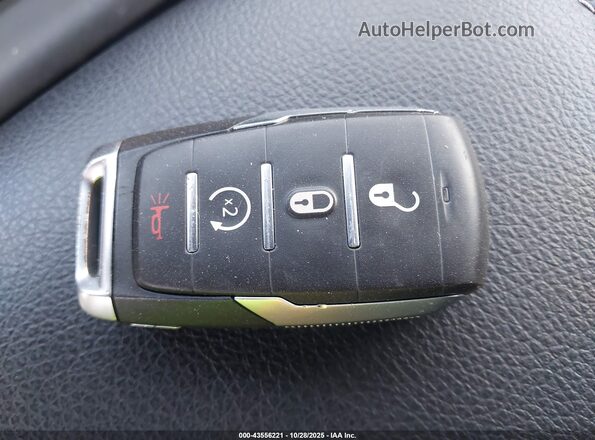 1C6SRFFT1NN381295 2022 RAM 1500 Черный 