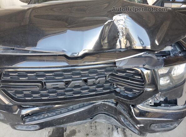 1C6SRFFT3NN139723 2022 RAM 1500 Black Widok wnętrza z tyłu
