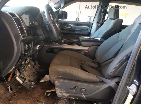 1C6SRFFT3NN139723 2022 RAM 1500 Black Widok wnętrza z przodu