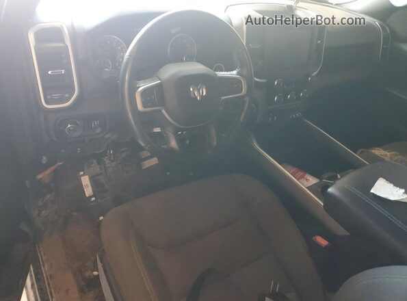 1C6SRFFT3NN139723 2022 RAM 1500 Black Widok deski rozdzielczej