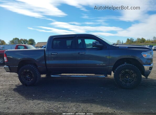 1C6SRFFT5LN153541 2020 RAM 1500 Gray Widok wnętrza z tyłu