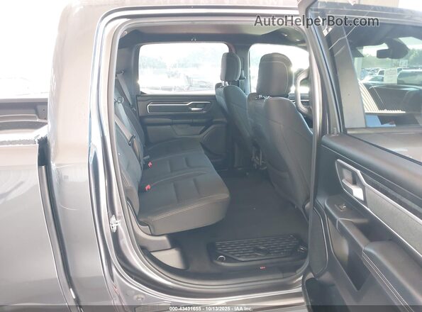 1C6SRFFT5LN310517 2020 RAM 1500 Gray Widok naklejki z numerem VIN