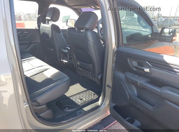 1C6SRFFT8LN301018 2020 RAM 1500 Brown VIN კოდის სტიკერის ხედი