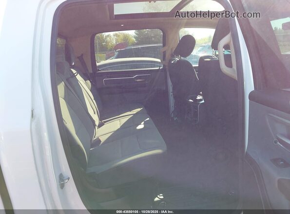 1C6SRFFTXLN310027 2020 RAM 1500 White Vista de la etiqueta del VIN