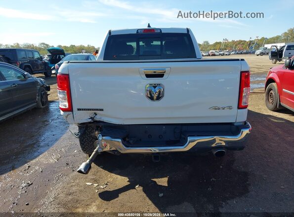 1C6SRFFTXLN310027 2020 RAM 1500 White 