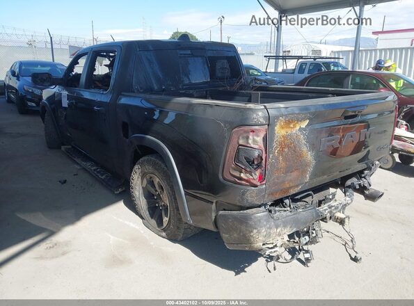 1C6SRFLTXNN318488 2022 RAM 1500 Черный Задняя левая четверть