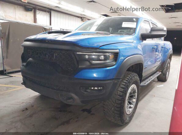 1C6SRFU9XNN112705 2022 RAM 1500 Blue წინა მარცხენა ხედი სამი მეოთხედიდან