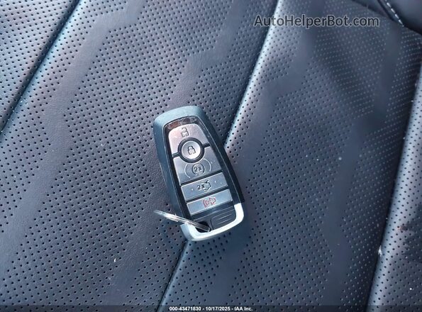 1FA6P8CF0N5116822 2022 FORD MUSTANG Желтый Вид панели приборов