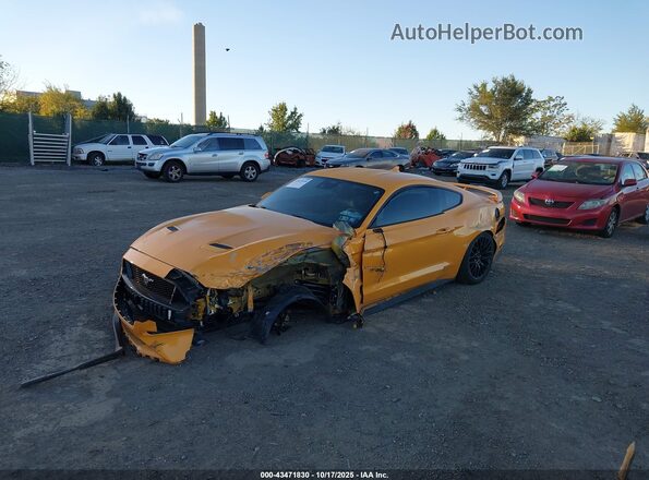 1FA6P8CF0N5116822 2022 FORD MUSTANG Желтый Передняя левая четверть
