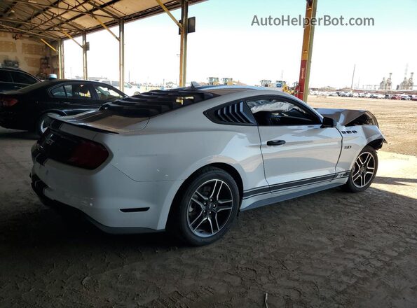 1FA6P8CF1L5189758 2020 FORD MUSTANG White Հետևի աջ
