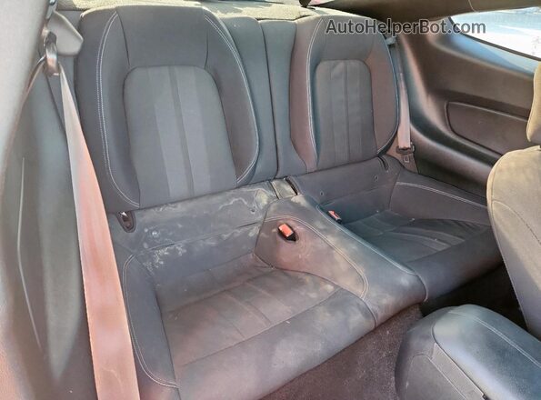 1FA6P8CF2K5201804 2019 FORD MUSTANG Red Rear seats view