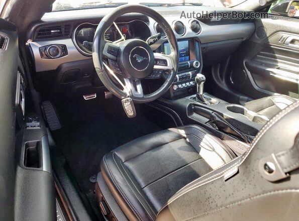 1FA6P8CF2P5307077 2023 FORD MUSTANG Red Առջևի վահանակի տեսք