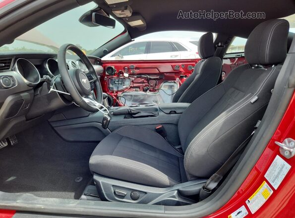 1FA6P8CF5M5129189 2021 FORD MUSTANG Red Widok wnętrza z przodu