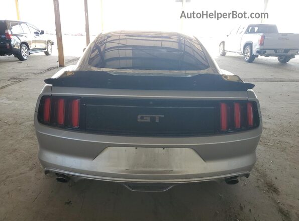1FA6P8CF9G5331814 2016 FORD MUSTANG Серебряный Вид сзади