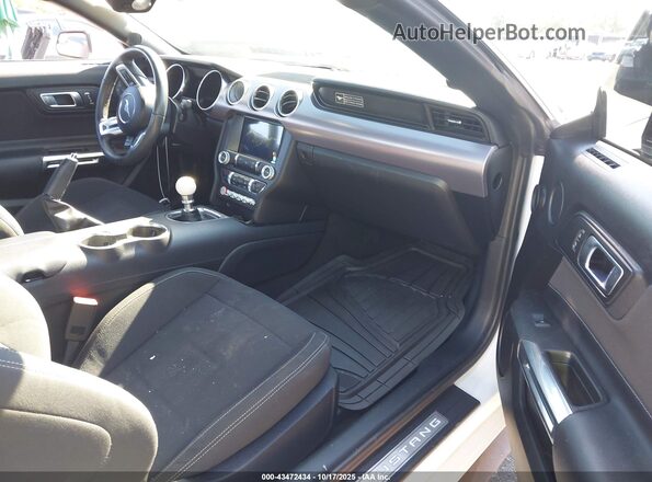 1FA6P8CF9L5189281 2020 FORD MUSTANG White წინა სალონის ხედი