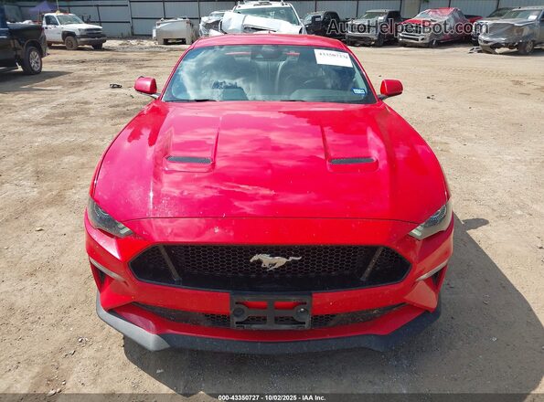 1FA6P8CF9N5111599 2022 FORD MUSTANG Red Вид задньої частини салону
