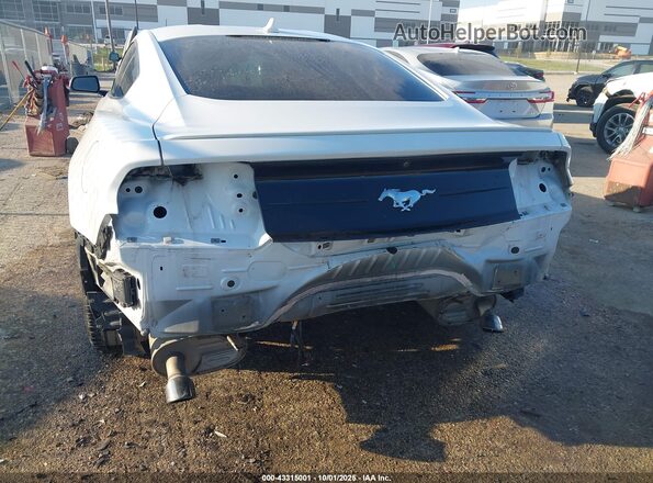 1FA6P8TH0N5102002 2022 FORD MUSTANG Белый Вид спереди