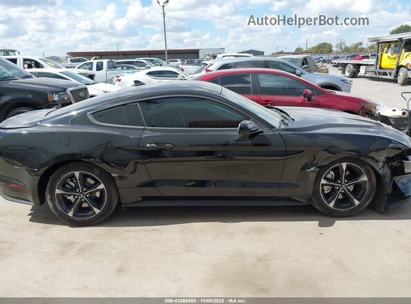 1FA6P8TH1N5147708 2022 FORD MUSTANG Черный Вид задней части салона