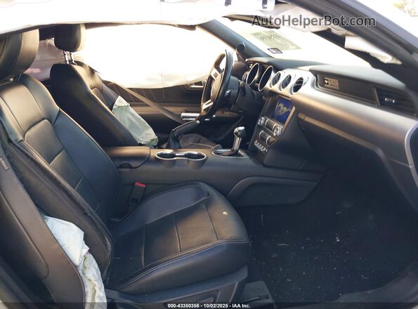 1FA6P8THXL5147946 2020 FORD MUSTANG White Widok wnętrza z przodu