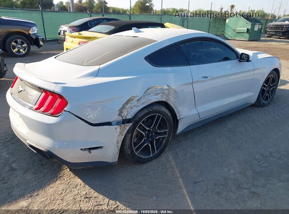 1FA6P8THXL5147946 2020 FORD MUSTANG White Tył prawy