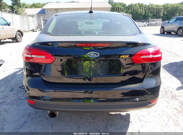 1FADP3E29JL309190 2018 FORD FOCUS Черный 