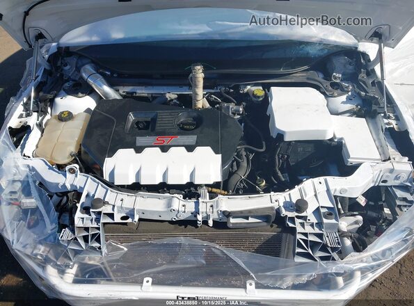1FADP3L92JL232467 2018 FORD FOCUS ST White უკანა ხედი