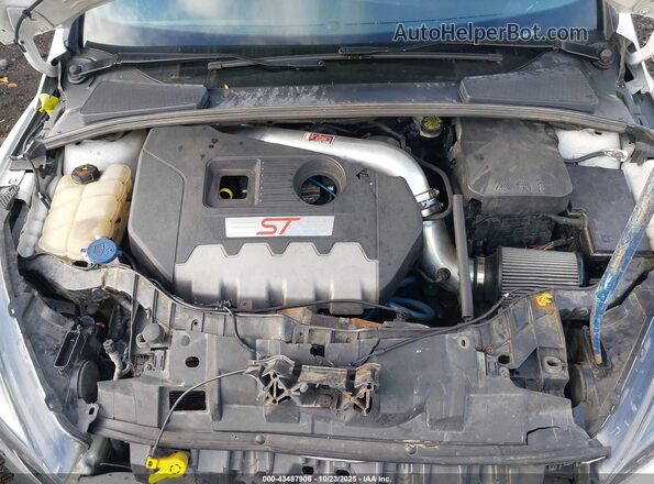 1FADP3L96HL289779 2017 FORD FOCUS ST White უკანა ხედი
