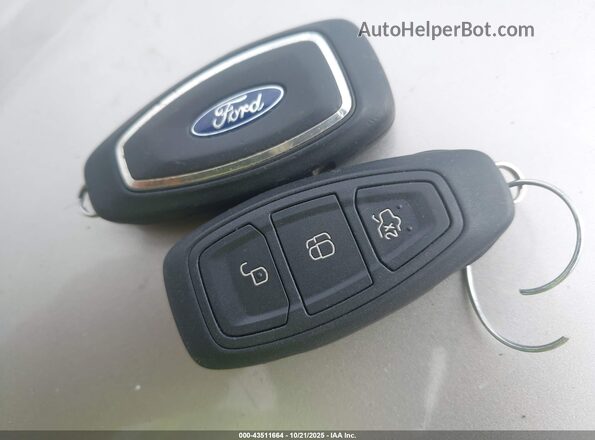 1FADP3L98HL229244 2017 FORD FOCUS ST Blue Առջևի վահանակի տեսք