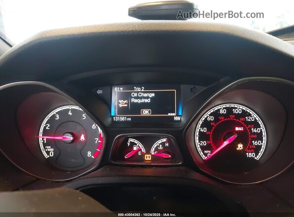1FADP3L9XJL290004 2018 FORD FOCUS ST White Հետևի նստատեղերի տեսք